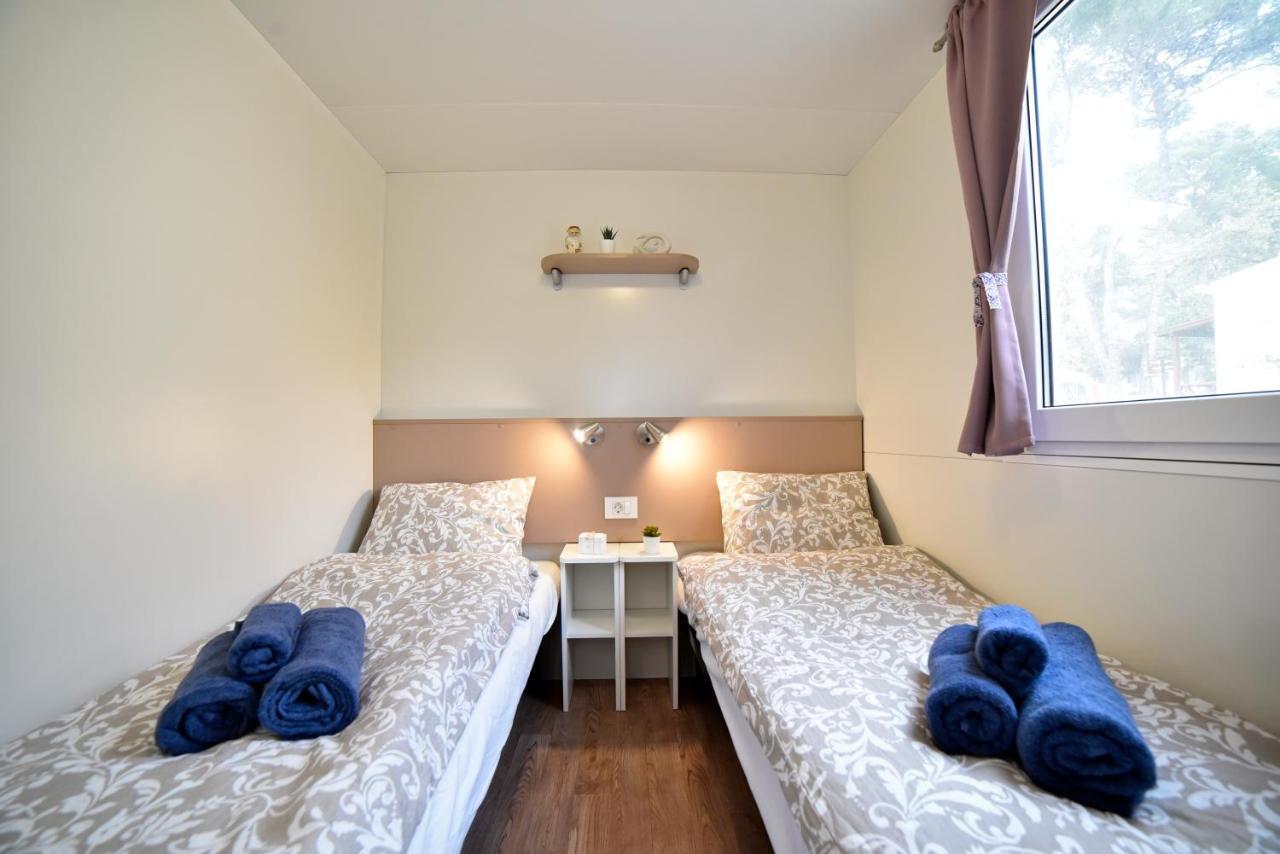 ביוגראד נה מורו Mobile Home Posidonija מראה חיצוני תמונה