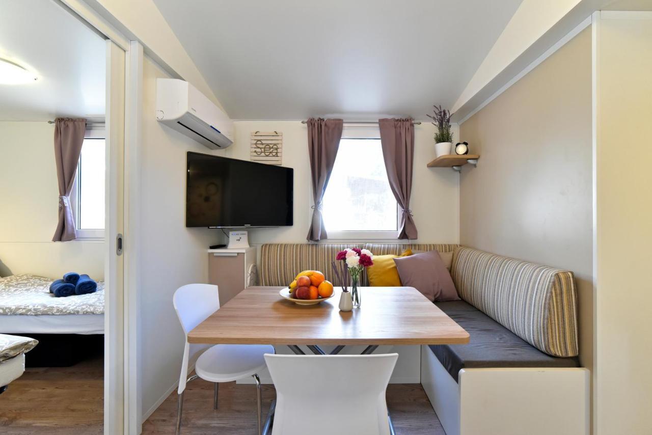 ביוגראד נה מורו Mobile Home Posidonija מראה חיצוני תמונה