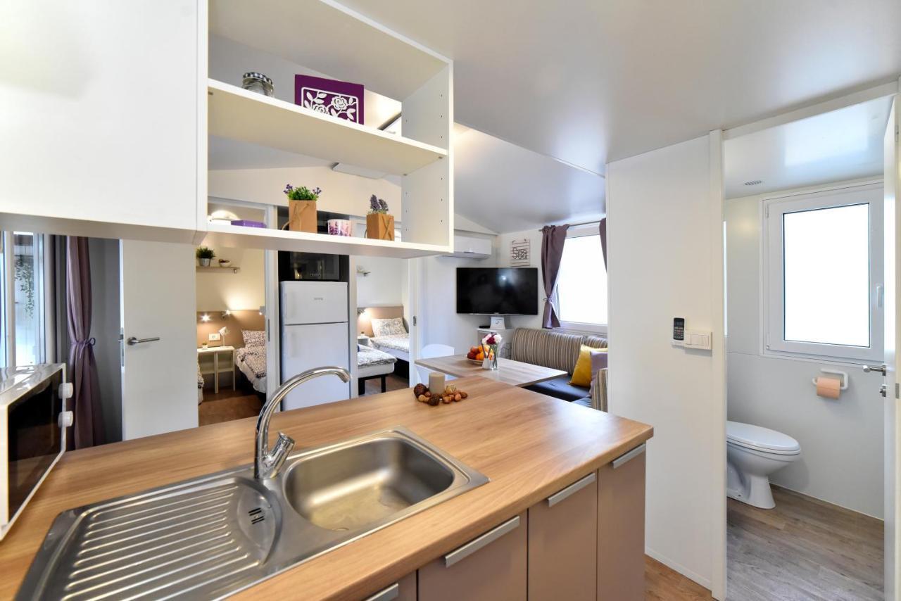 ביוגראד נה מורו Mobile Home Posidonija מראה חיצוני תמונה